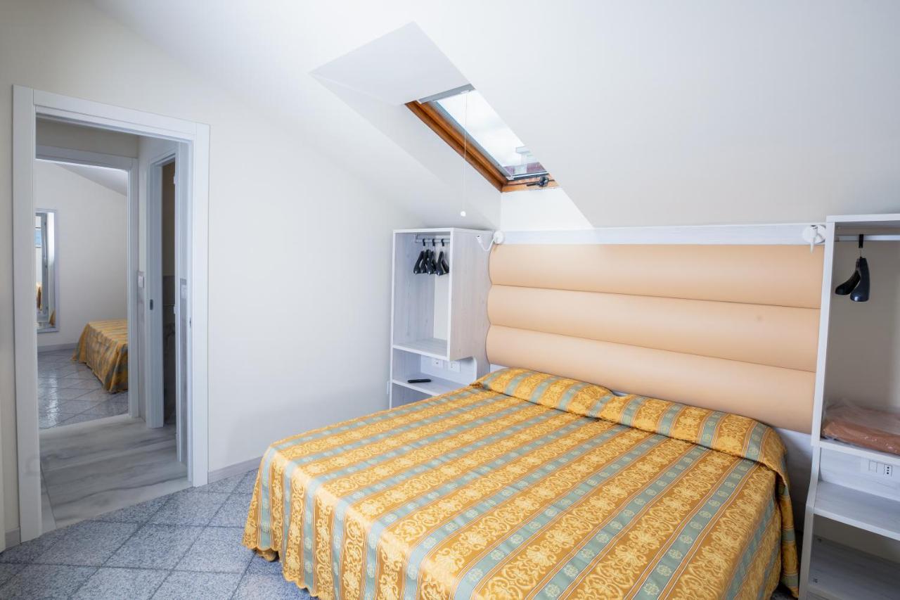 Hotel Rosalba - Valentini Family Village Bellaria-Igea Marina Eksteriør bilde